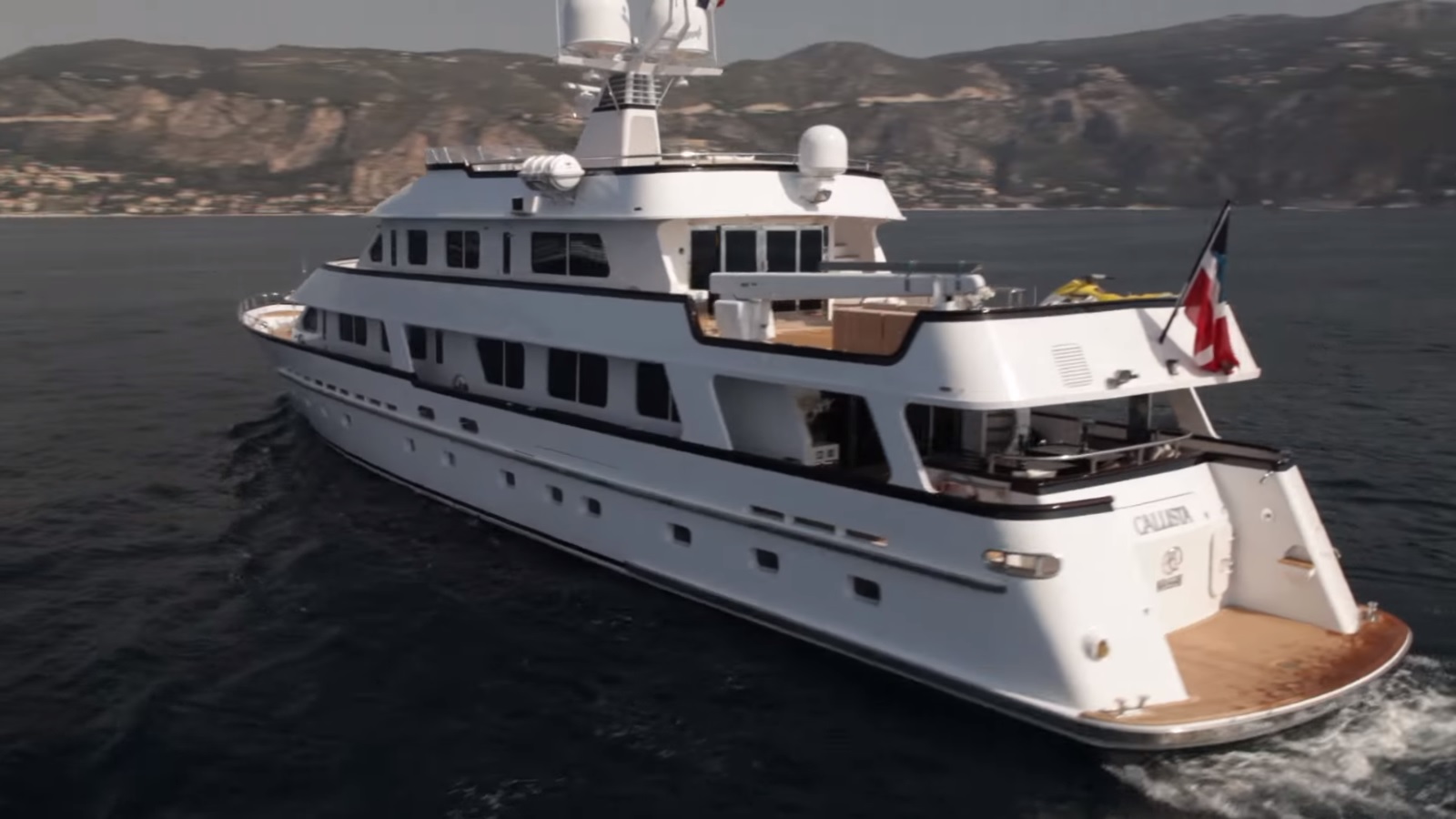 Callista - exterior.jpg