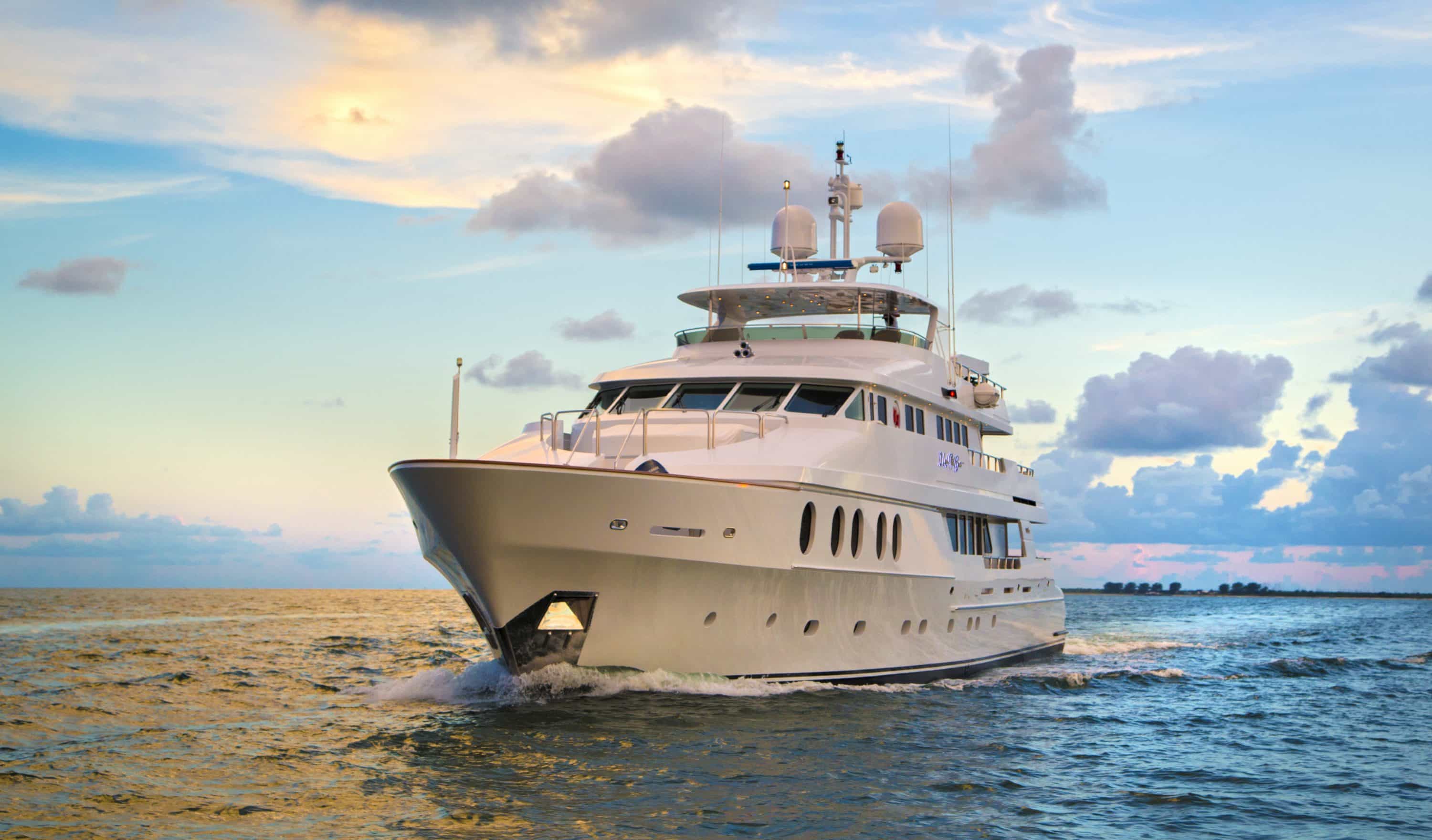 Christensen Motor Yacht.jpg