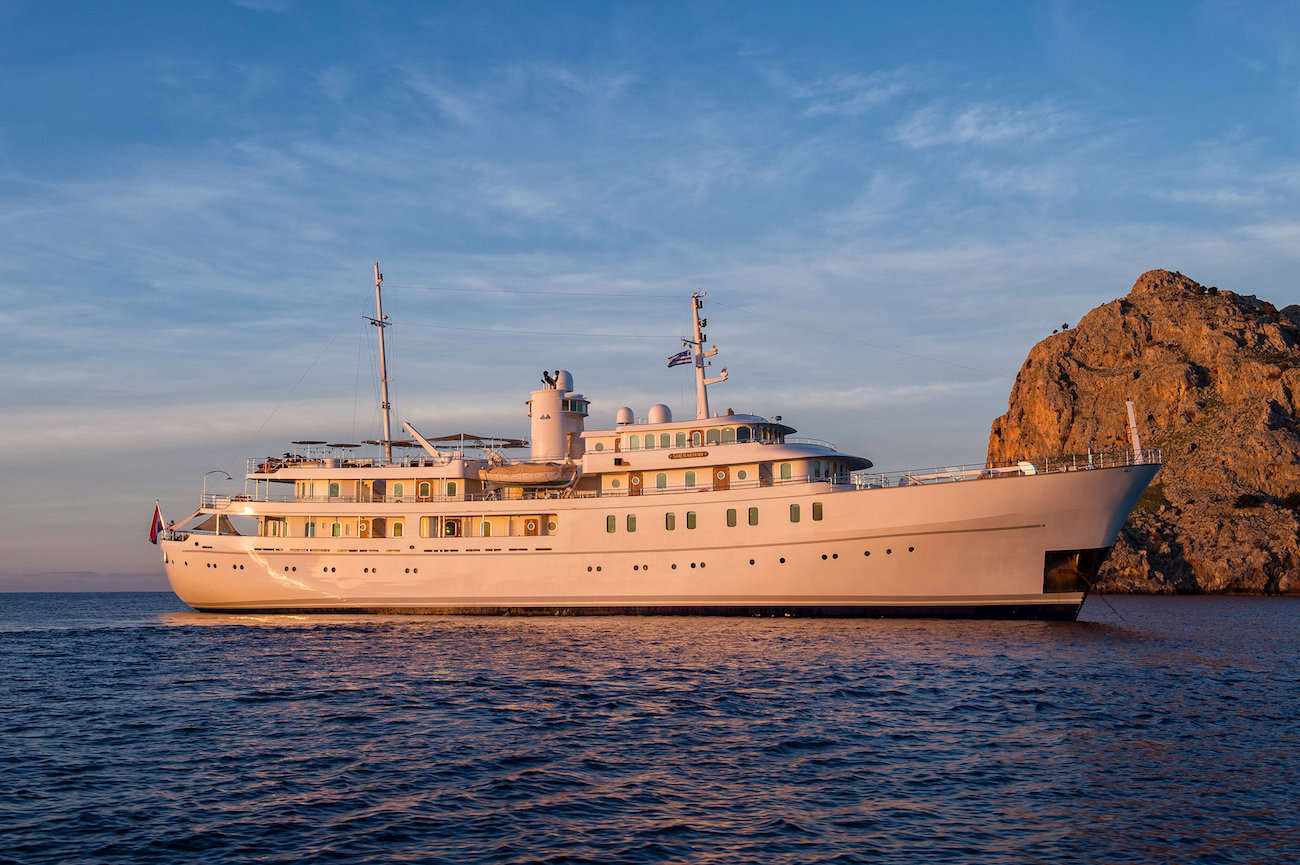 Classic charter yacht SHERAKHAN at sunset.jpg