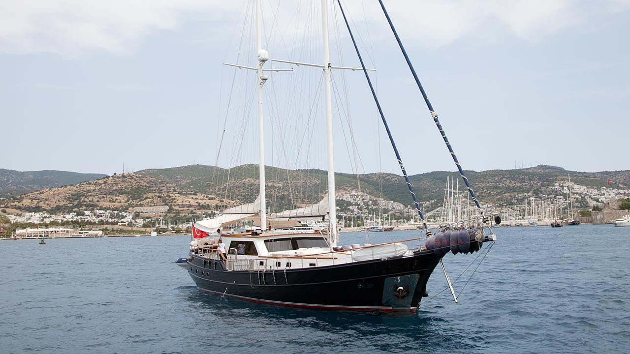 DIDI superyacht.jpg