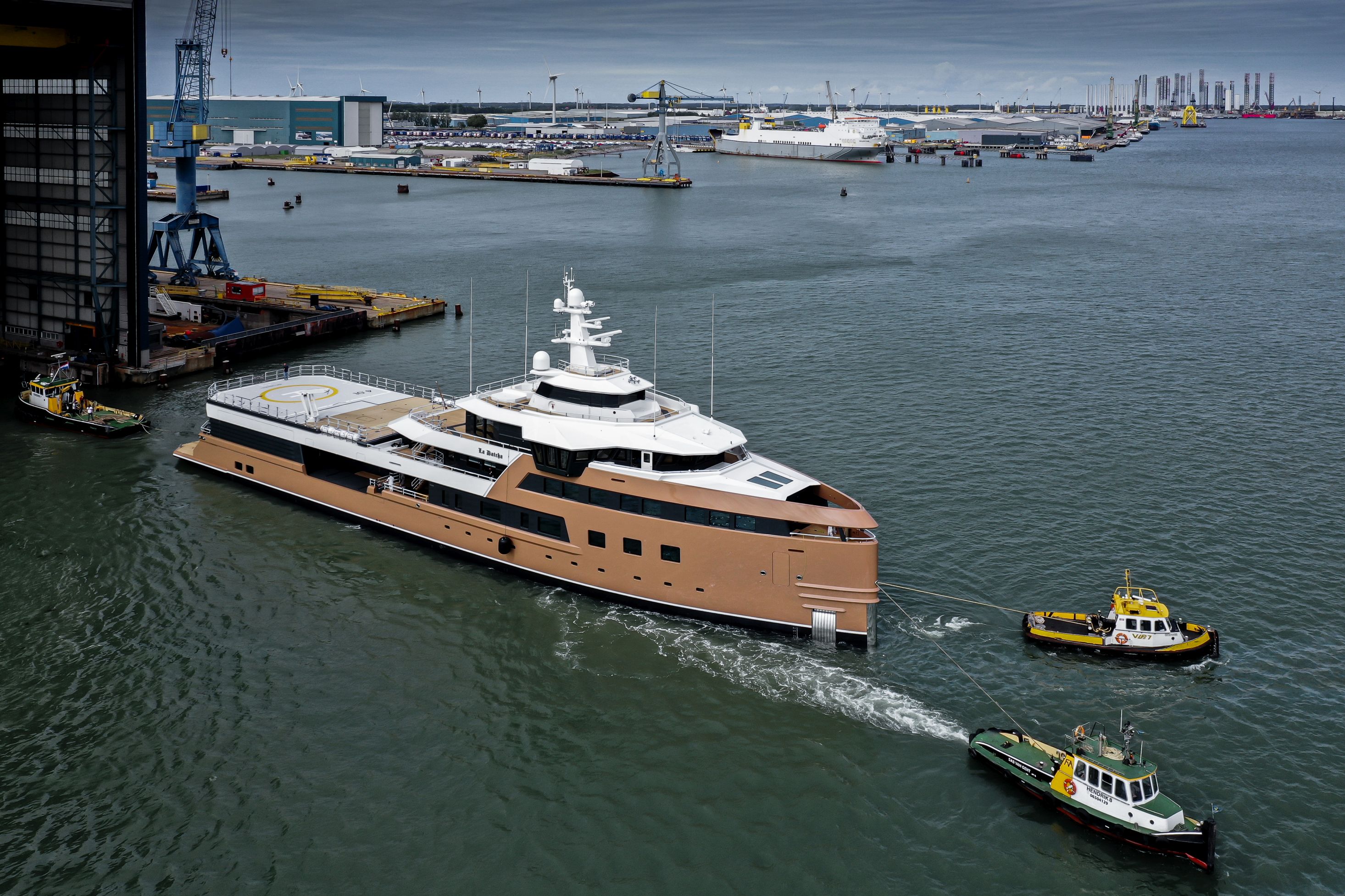 Damen Yachting SeaXplorer 77 LA DATCHA emerging from dock.jpg