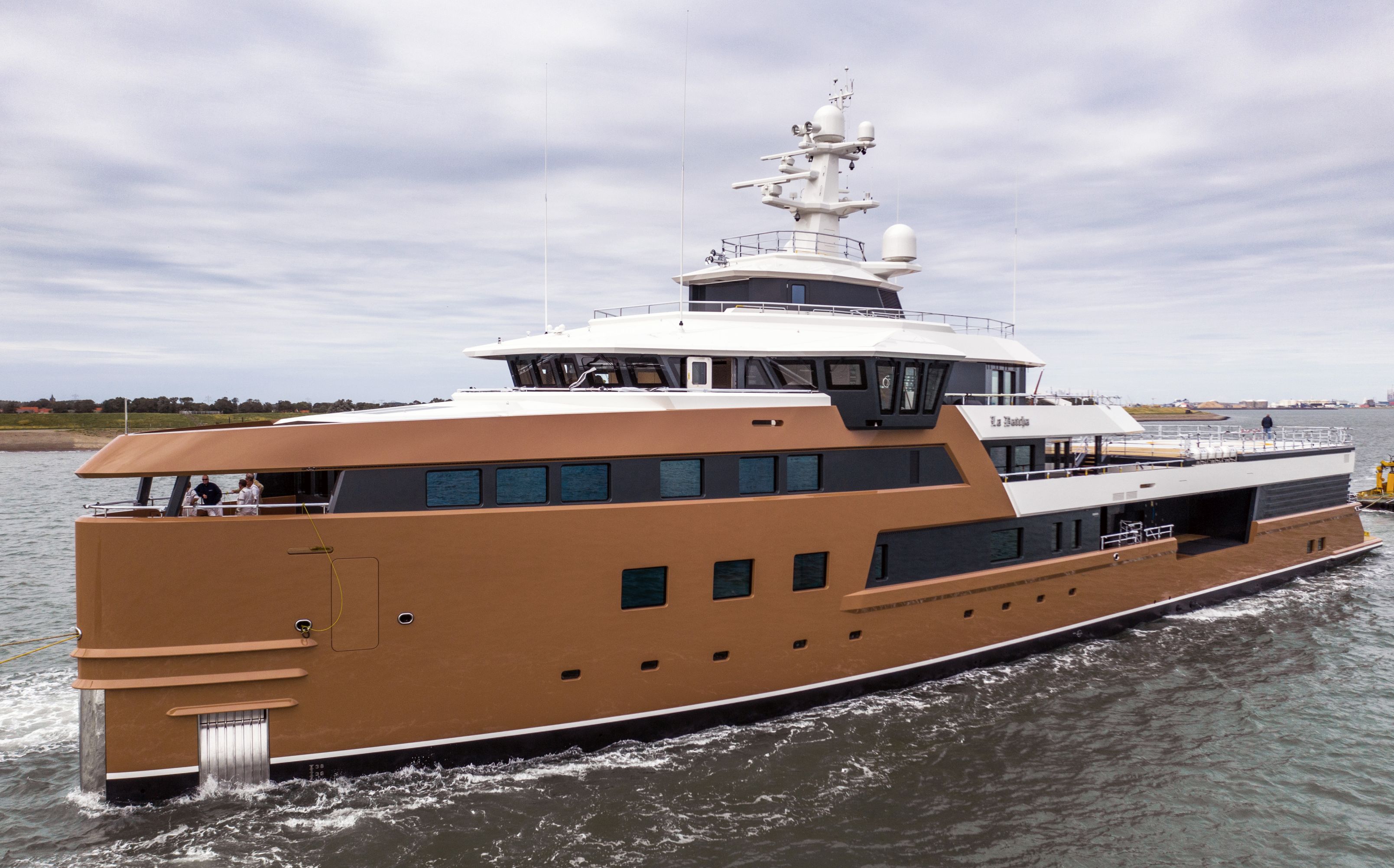Damen Yachting SeaXplorer 77 motor yacht LA DATCHA .jpg