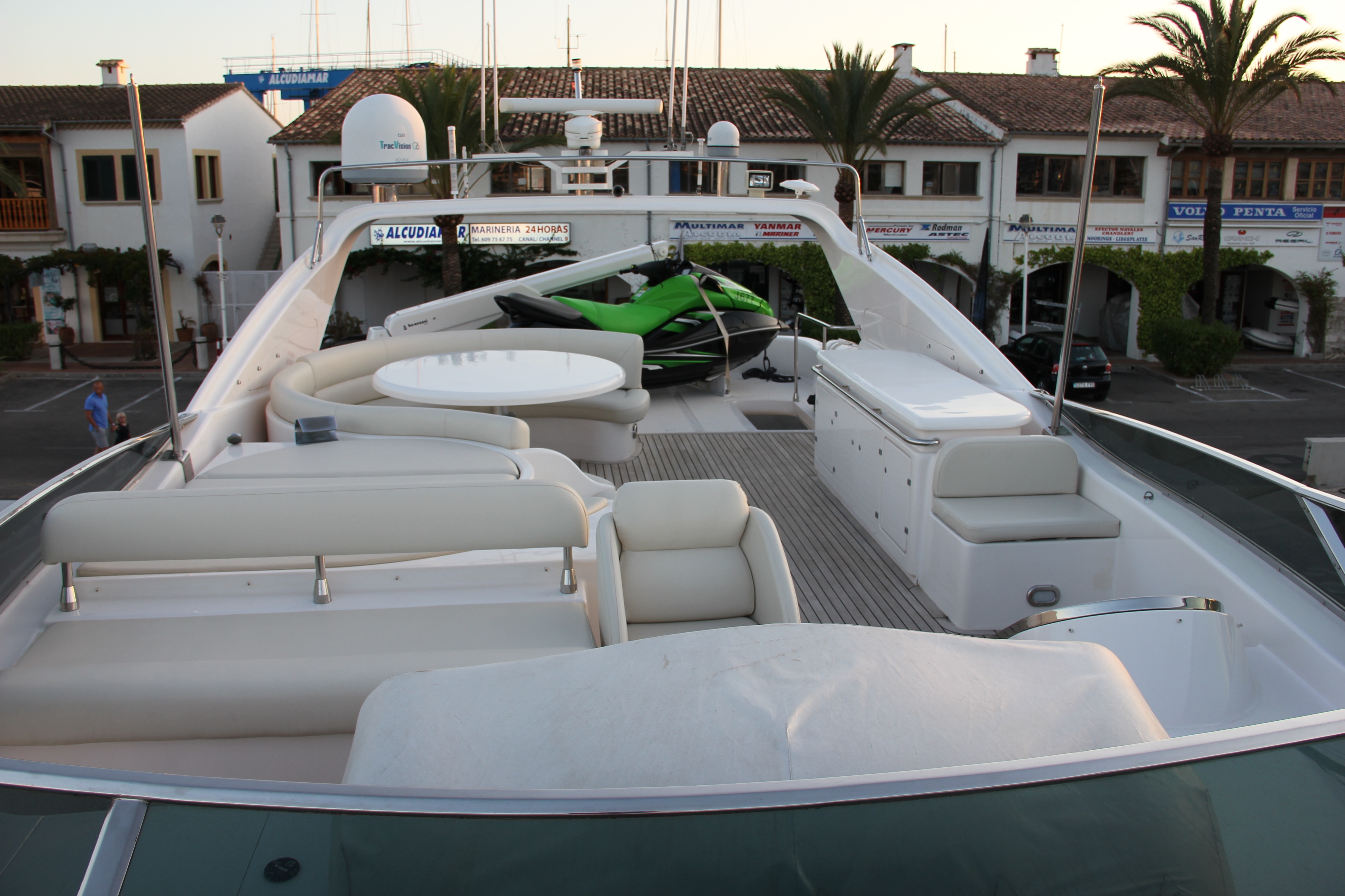 Dandy flybridge.jpg