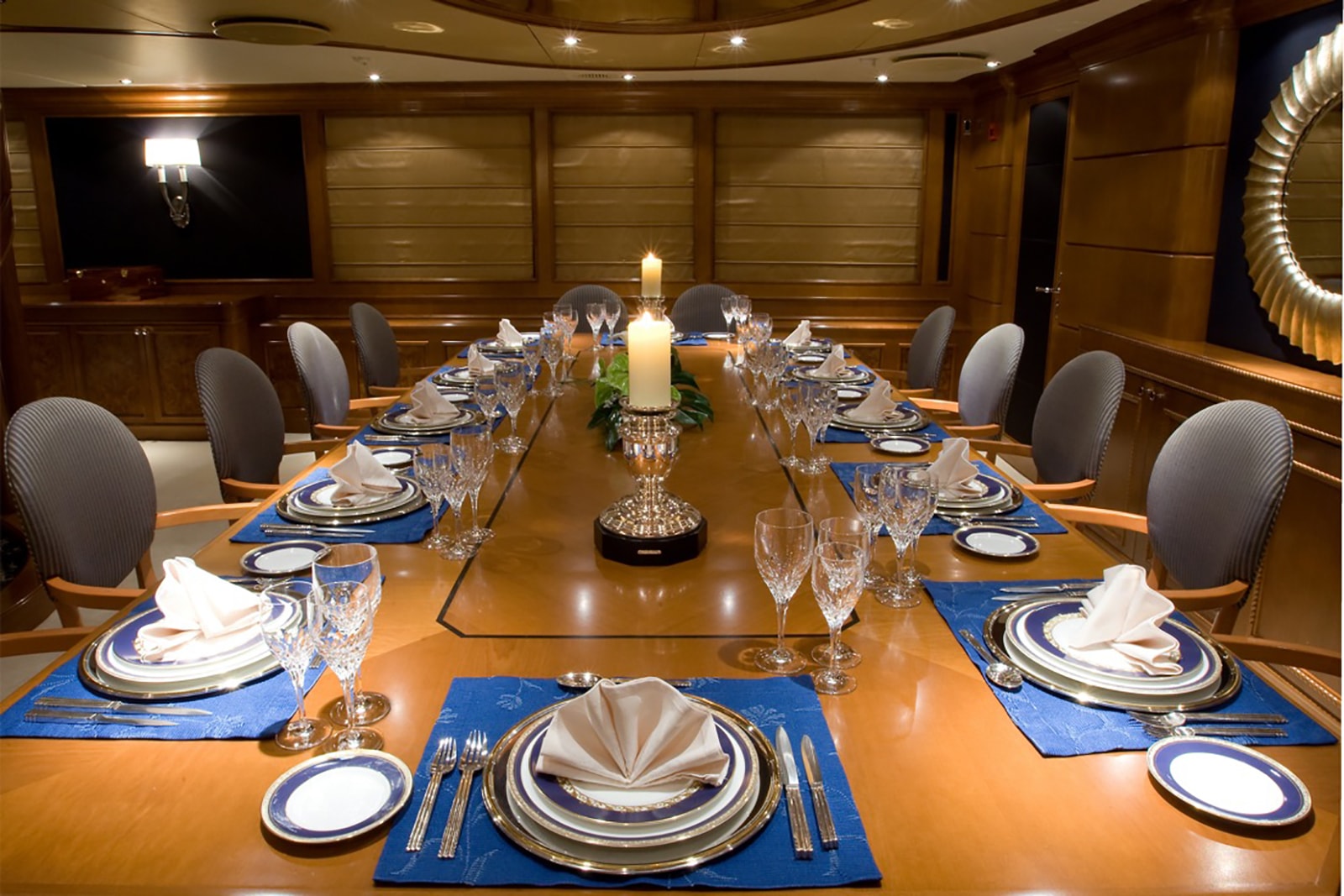 Dining  00004.jpg