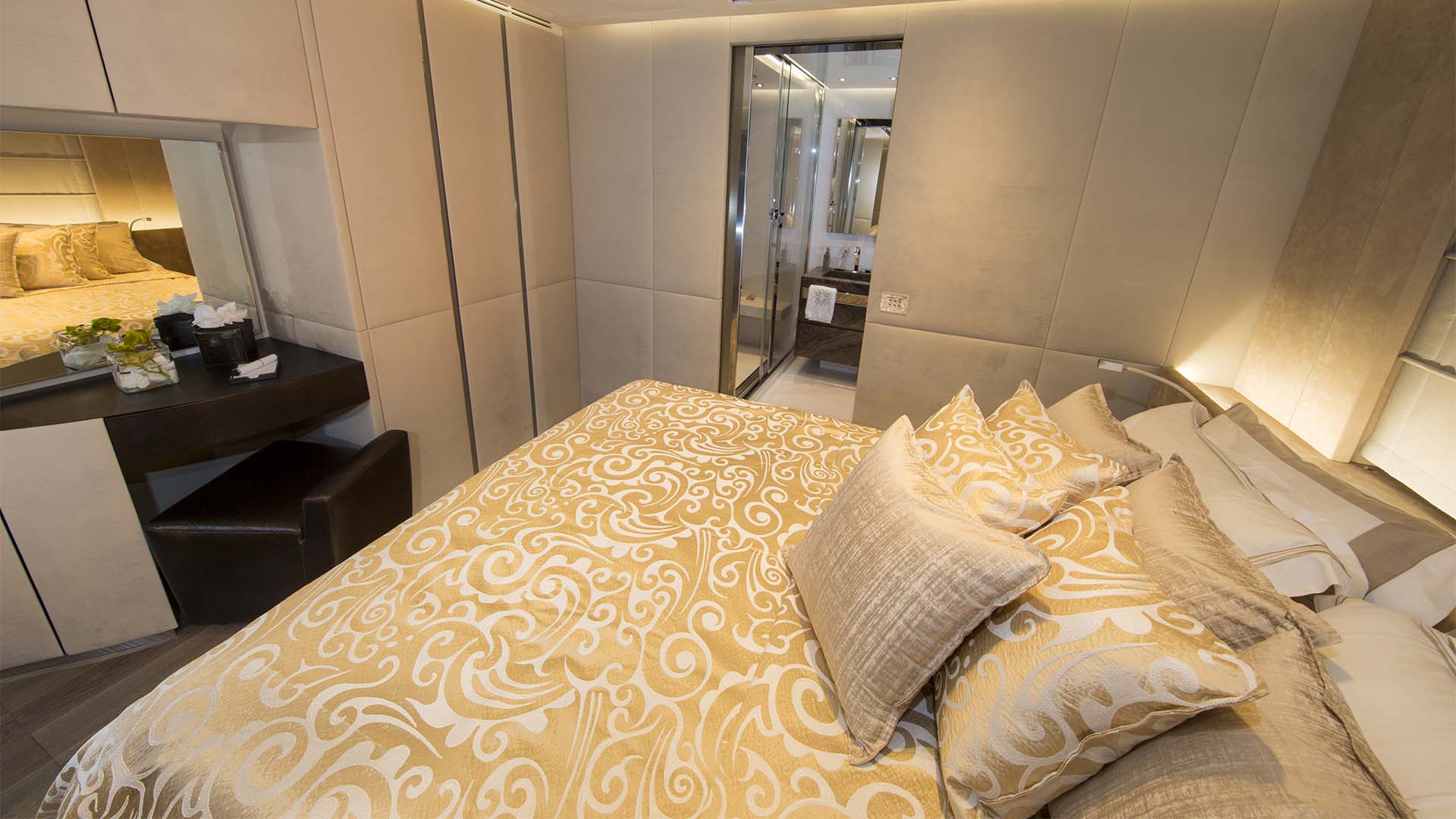 Double Cabin 2.jpg