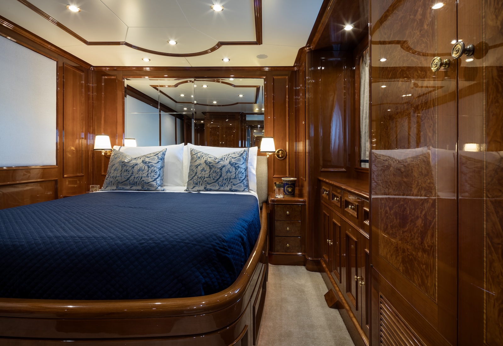Double cabin - Photo Jeff Brown.jpg