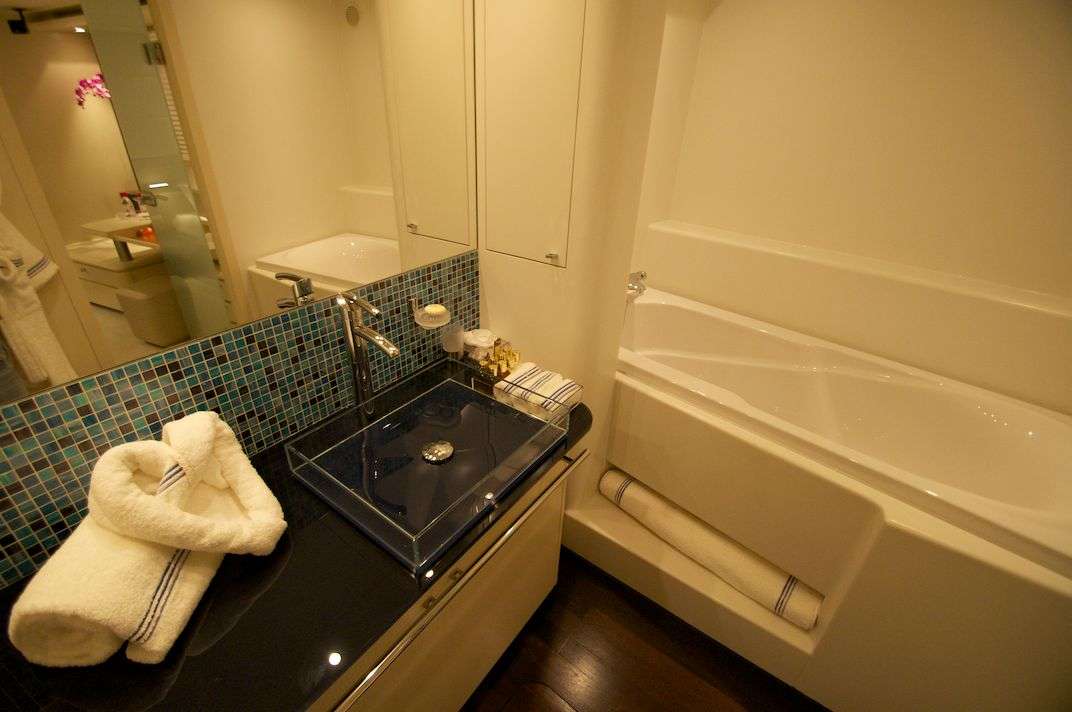 Double cabin bathroom.jpg