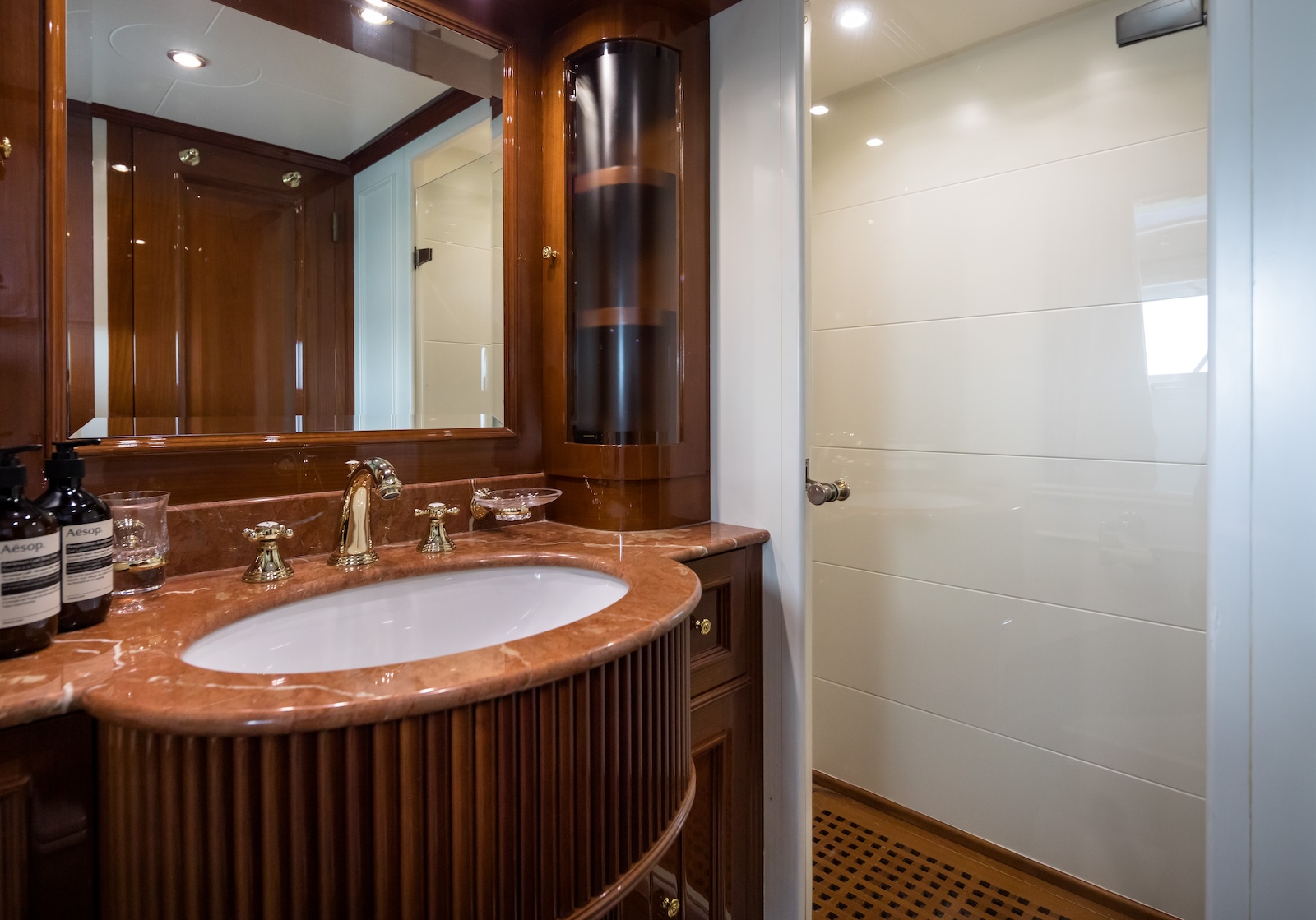 Double cabin ensuite - Photo Jeff Brown.jpg