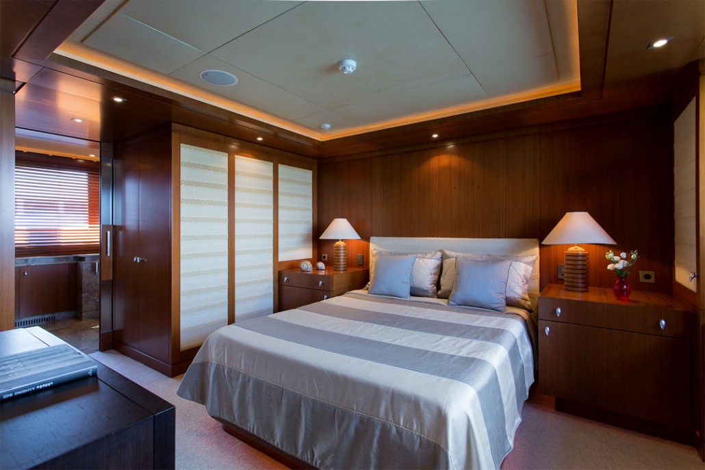 Double guest cabin 00010.jpg