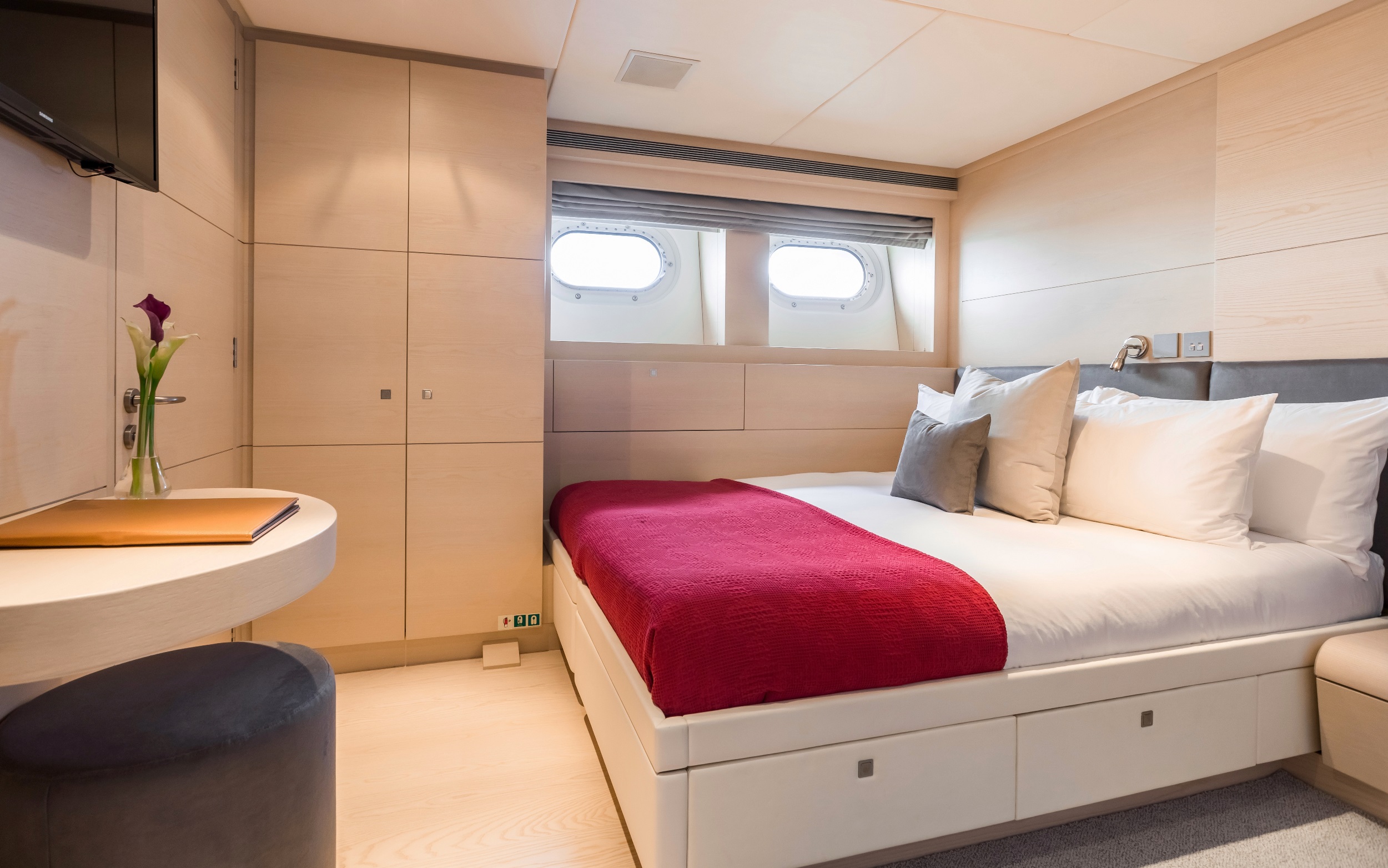 Double guest cabin on the lower deck.jpg