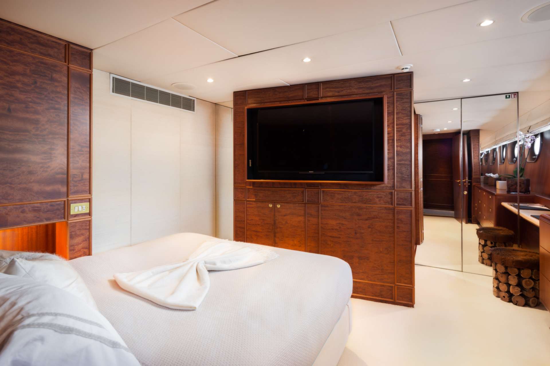 Double suite.jpg