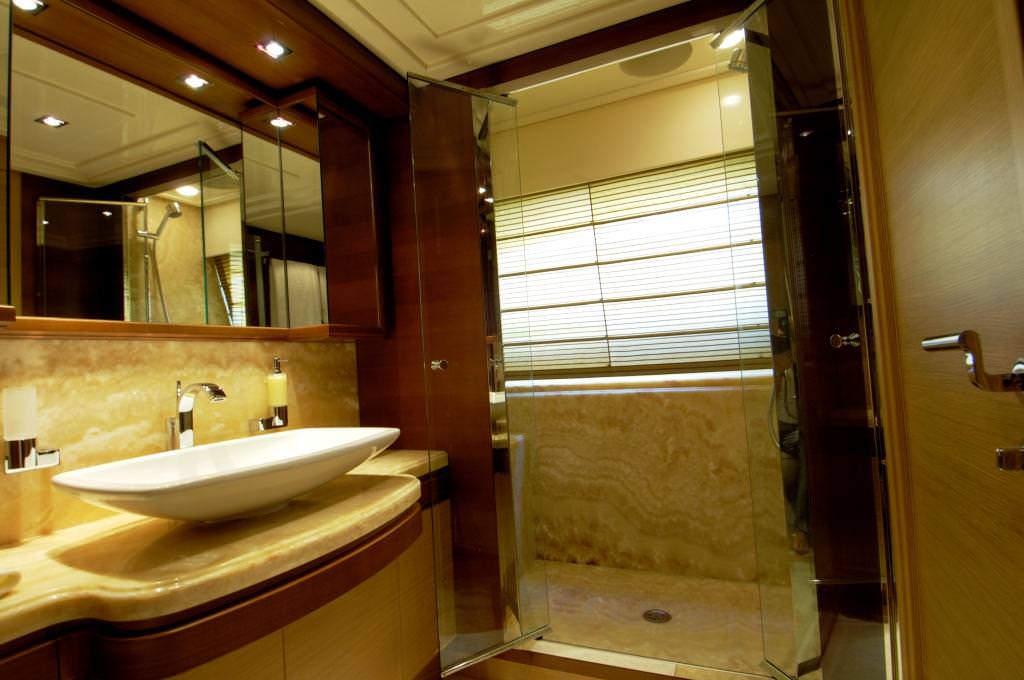 ENSUITE.jpg