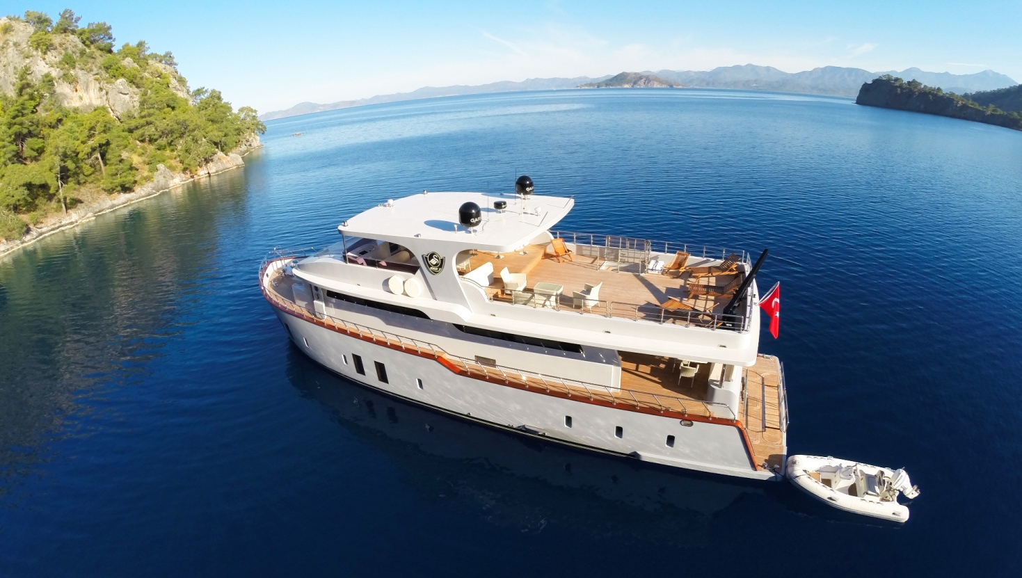 ES Yacht SIMAY F - Main shot.jpg