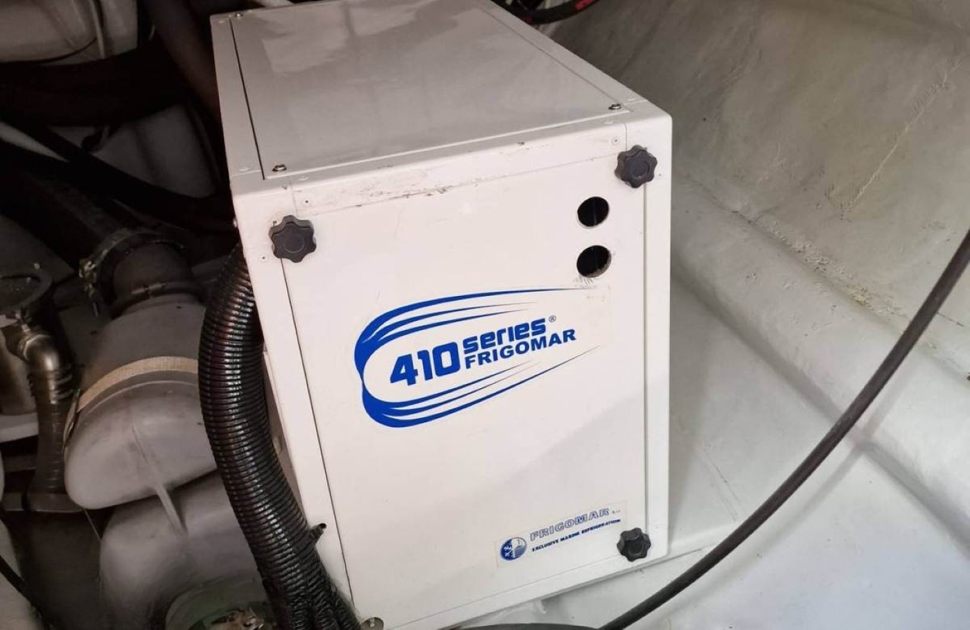 Engine Area 04.jpg