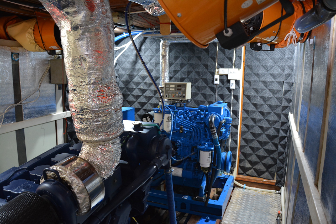 Engine room 3 .jpg