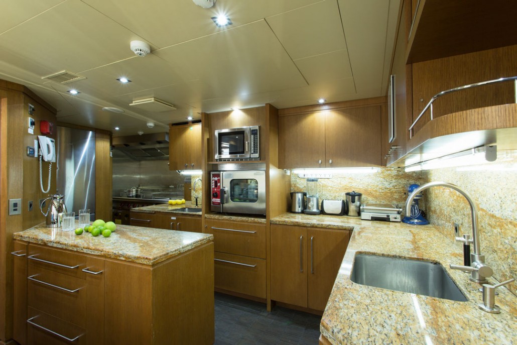 Ensuite 00010.jpg