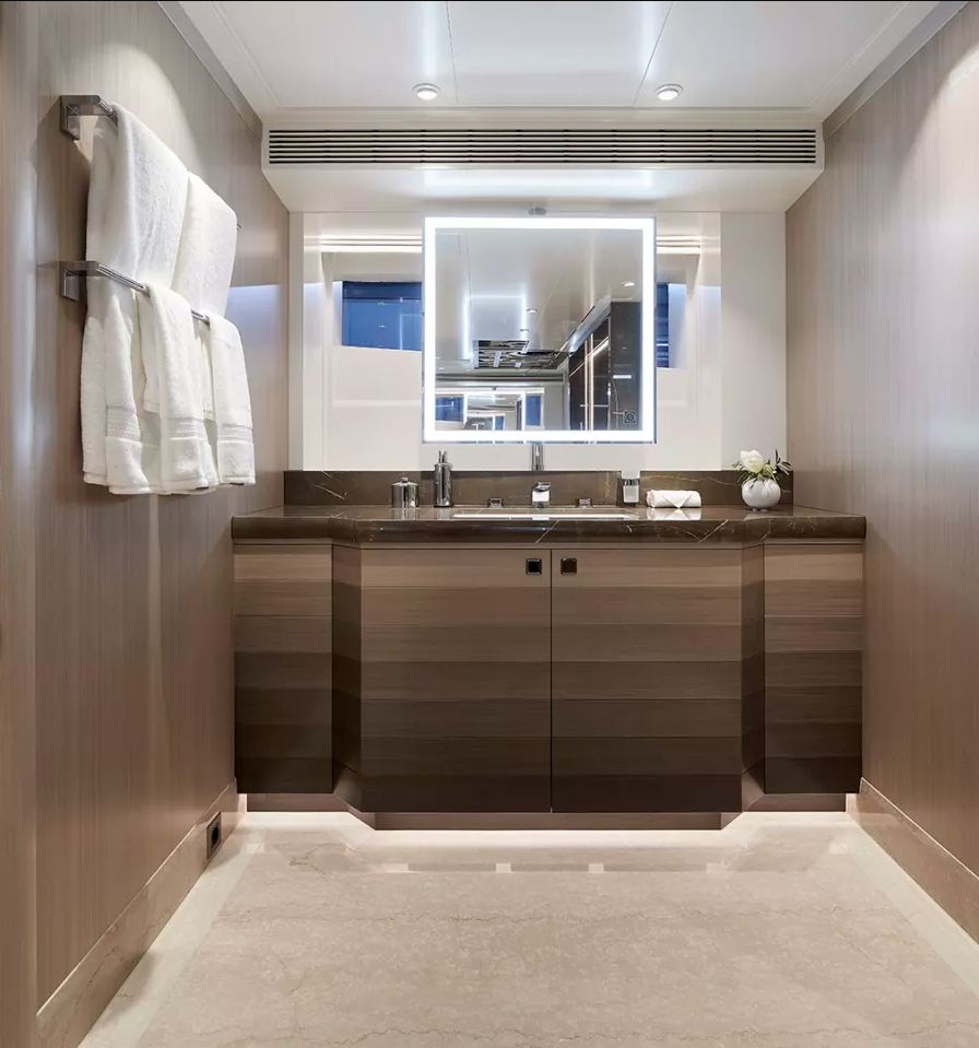 Ensuite 1.png