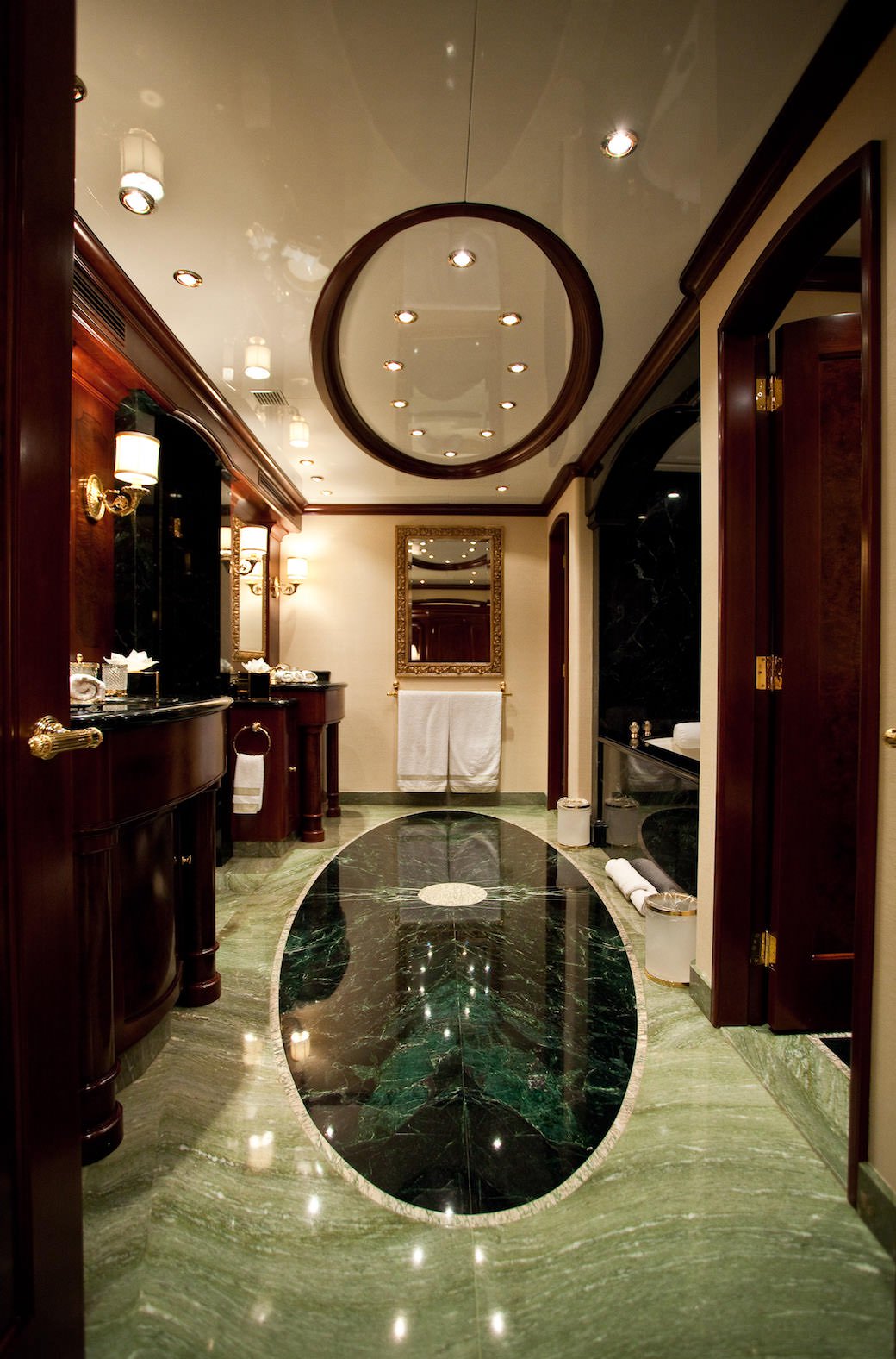 Ensuite 4.jpg