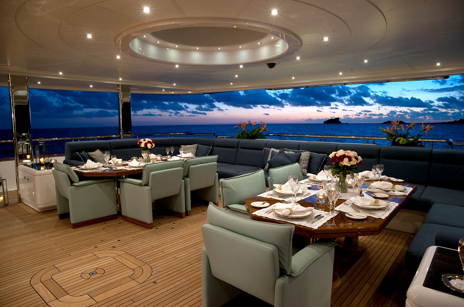 Evening dining.jpg