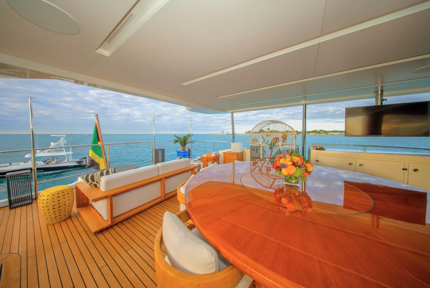 Exterior  Relaxation Area With Sea Views 03.jpg