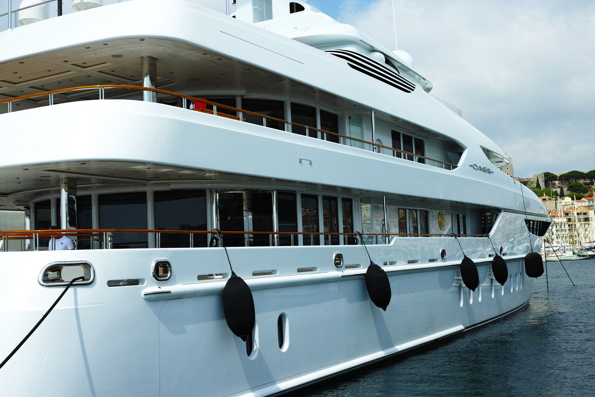 Exterior 00011.jpg