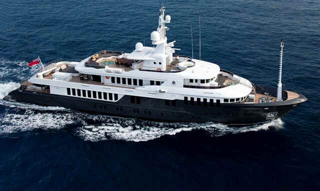 Exterior 4.jpg