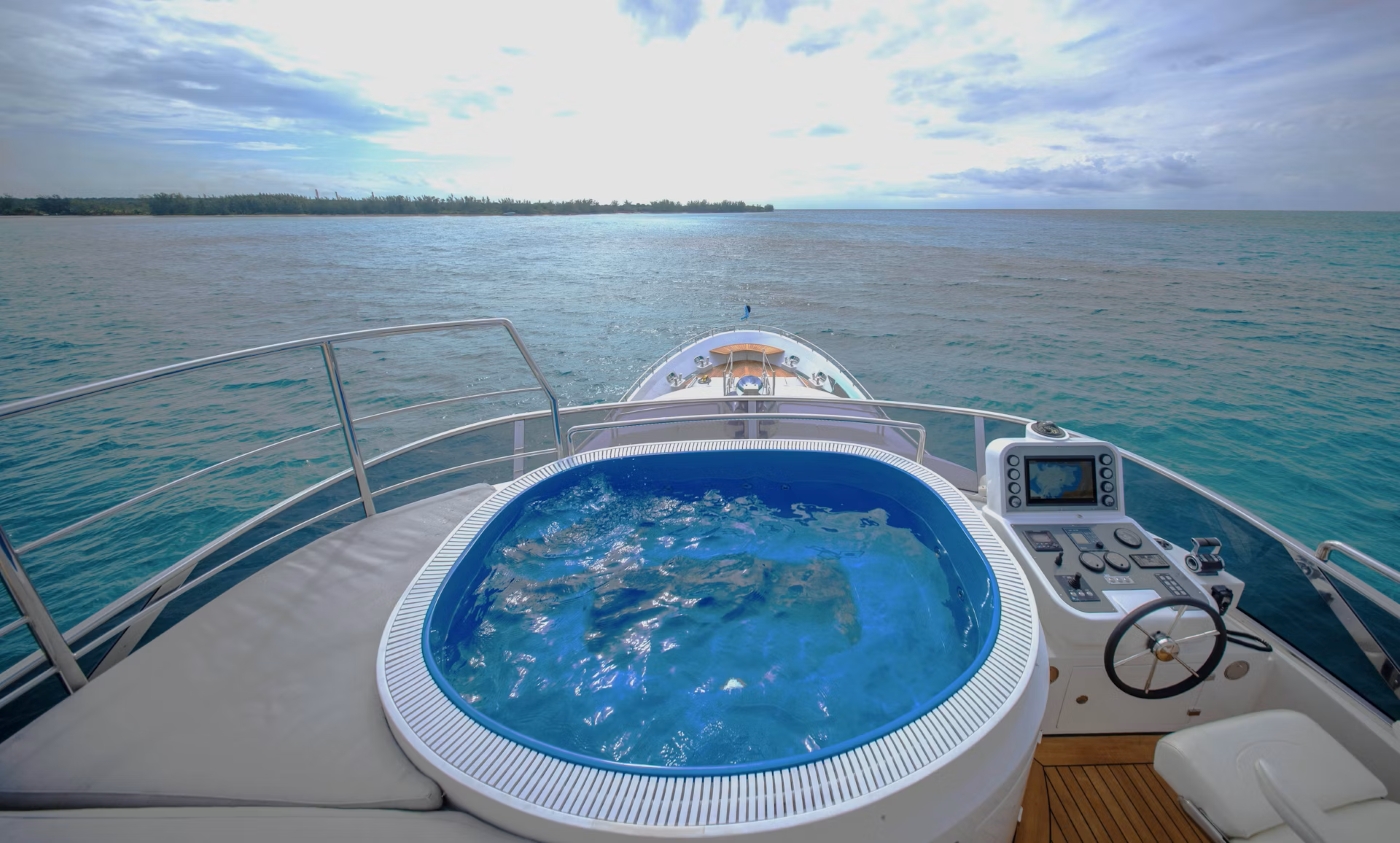 Exterior Bathtub With Pilot Area.jpg