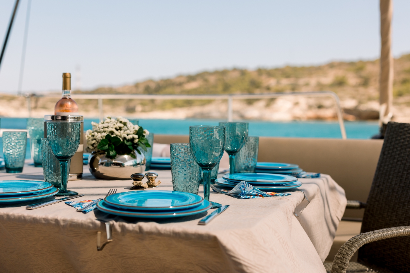 Exterior Dining area 04.jpg