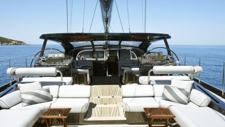 Exterior Living Spaces 00003.jpg