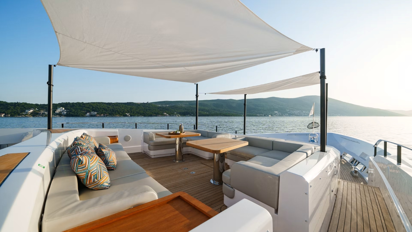 Exterior Relaxation Area 02a.jpg