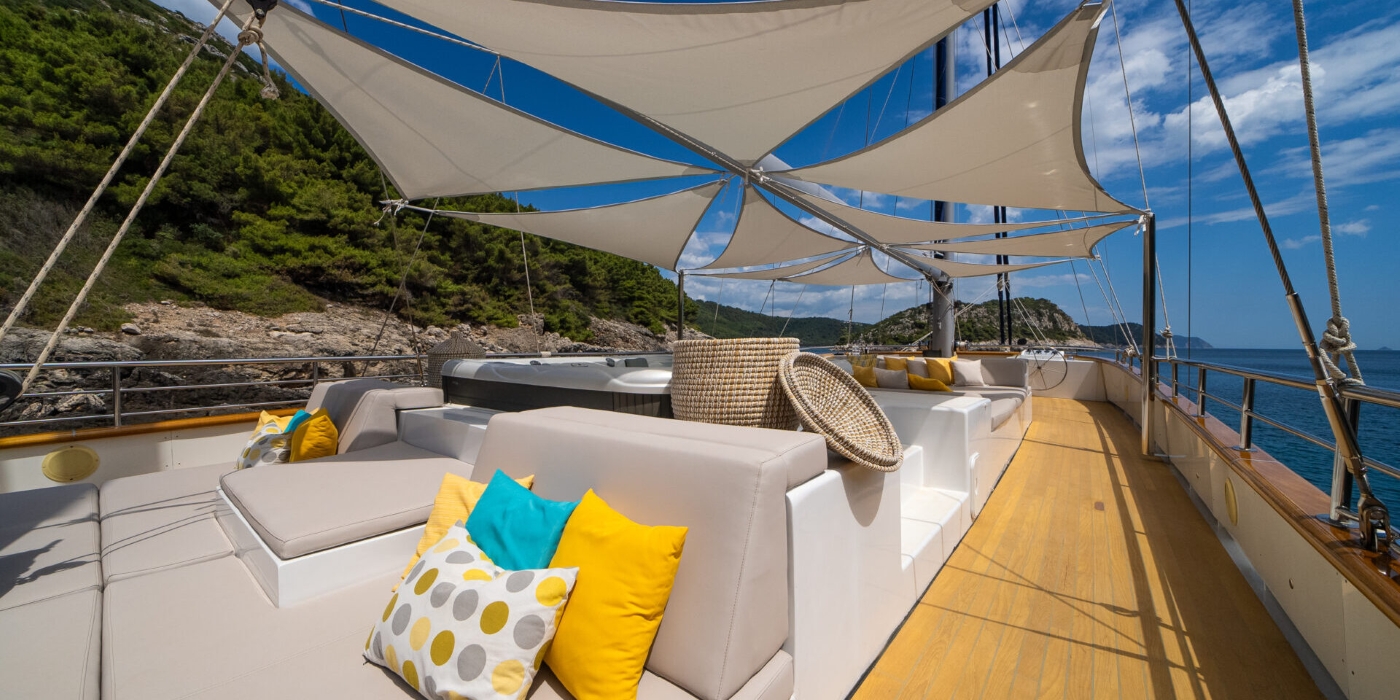 Exterior Relaxation Area 03.jpg