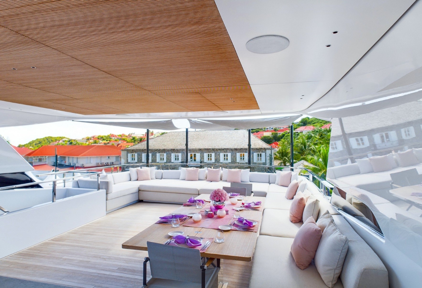 Exterior Relaxation Area with dining.jpg
