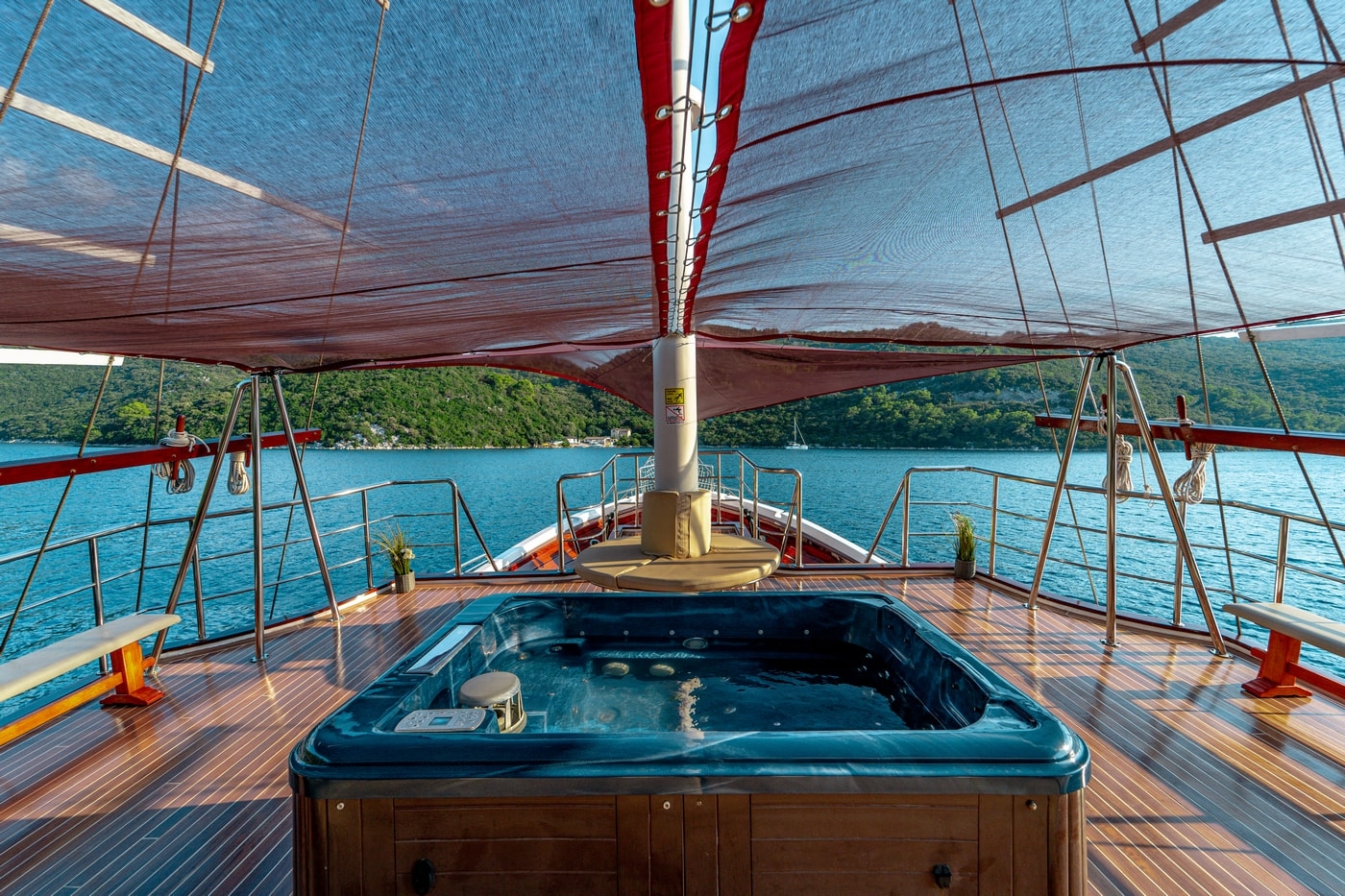Exterior Sunbathing Area .jpg