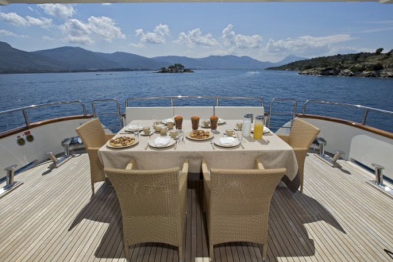Exterior living areas  00002.jpg