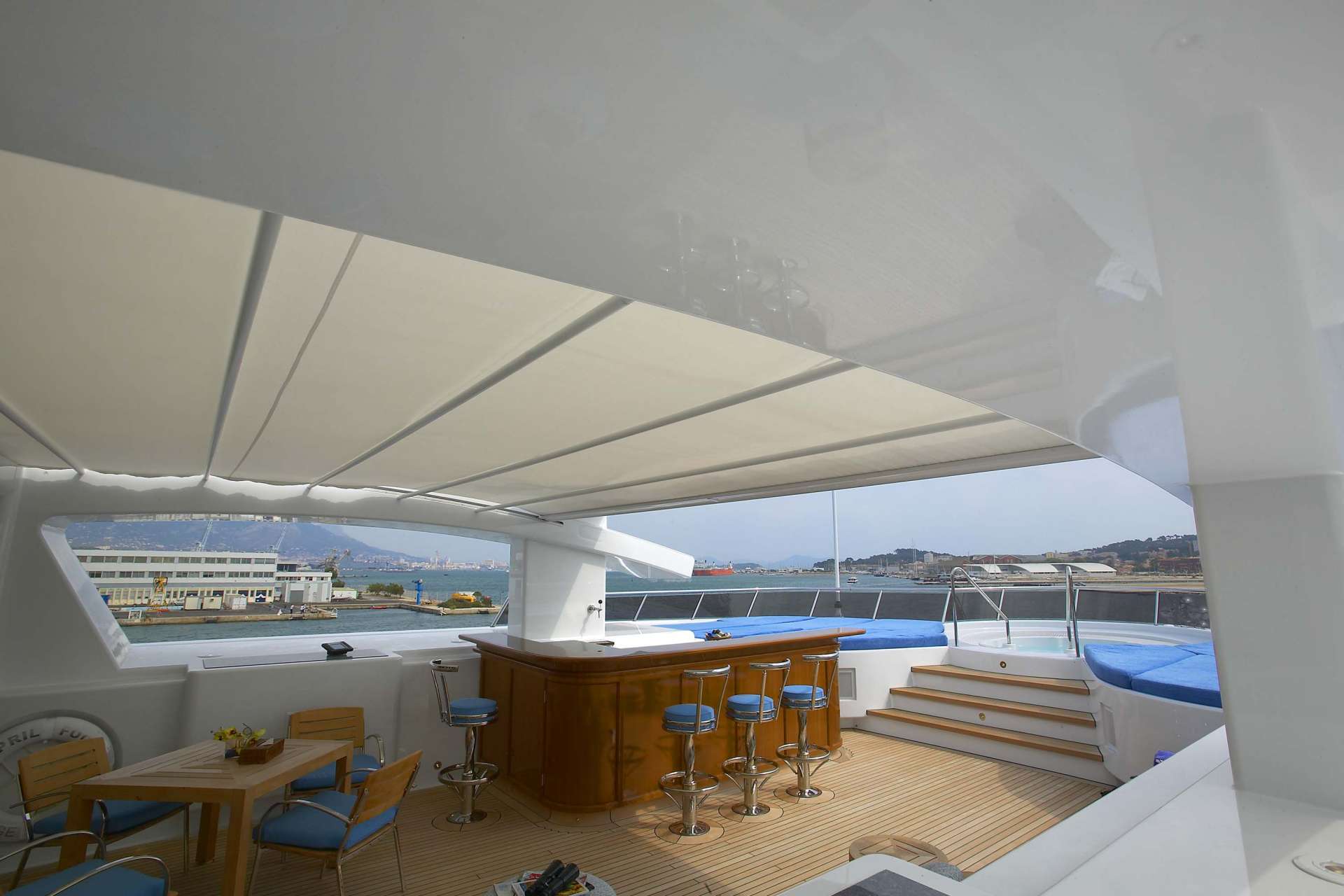 Exterior spaces  00002.jpg