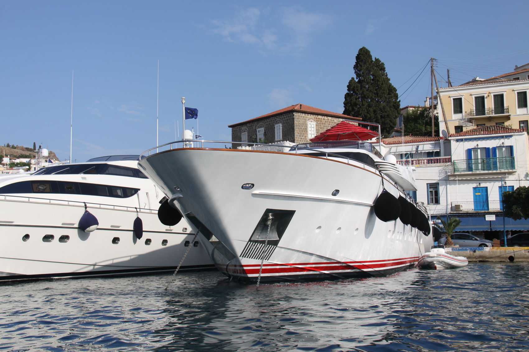Exterior view 00002.jpg