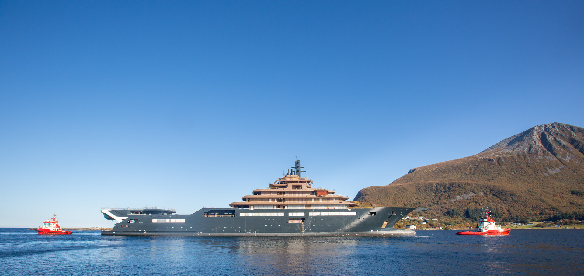 Exterior. Photo credit Lawrence Hislop1.jpg