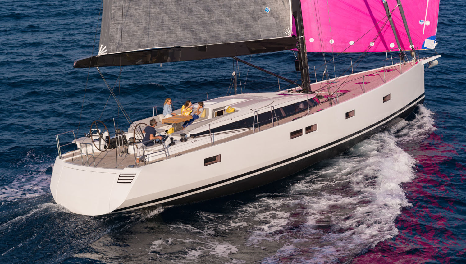 Family firendly yacht charter .jpg