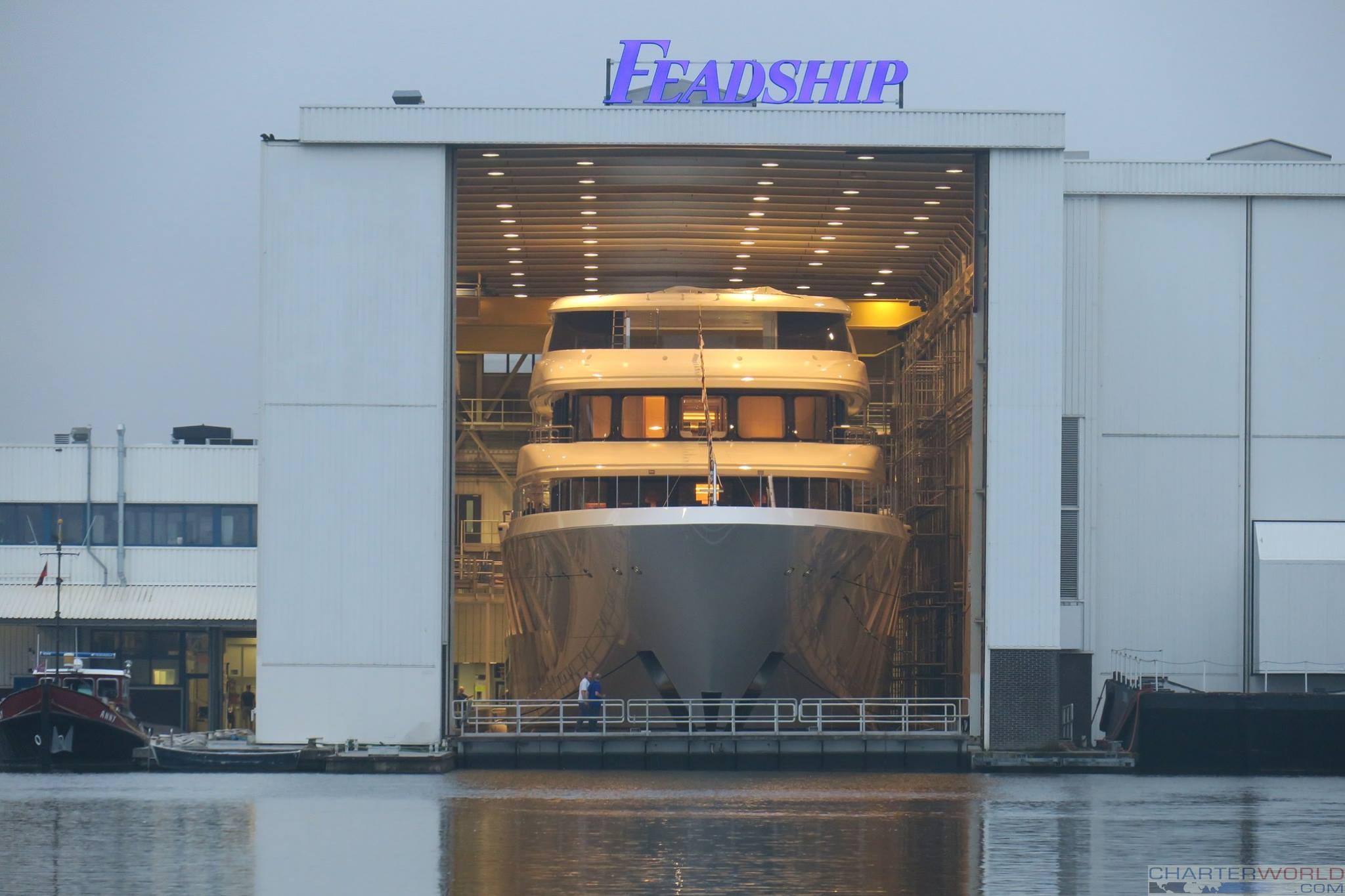 Feadship Superyacht-image by Hanco Bol via Dutch Yachting .jpg