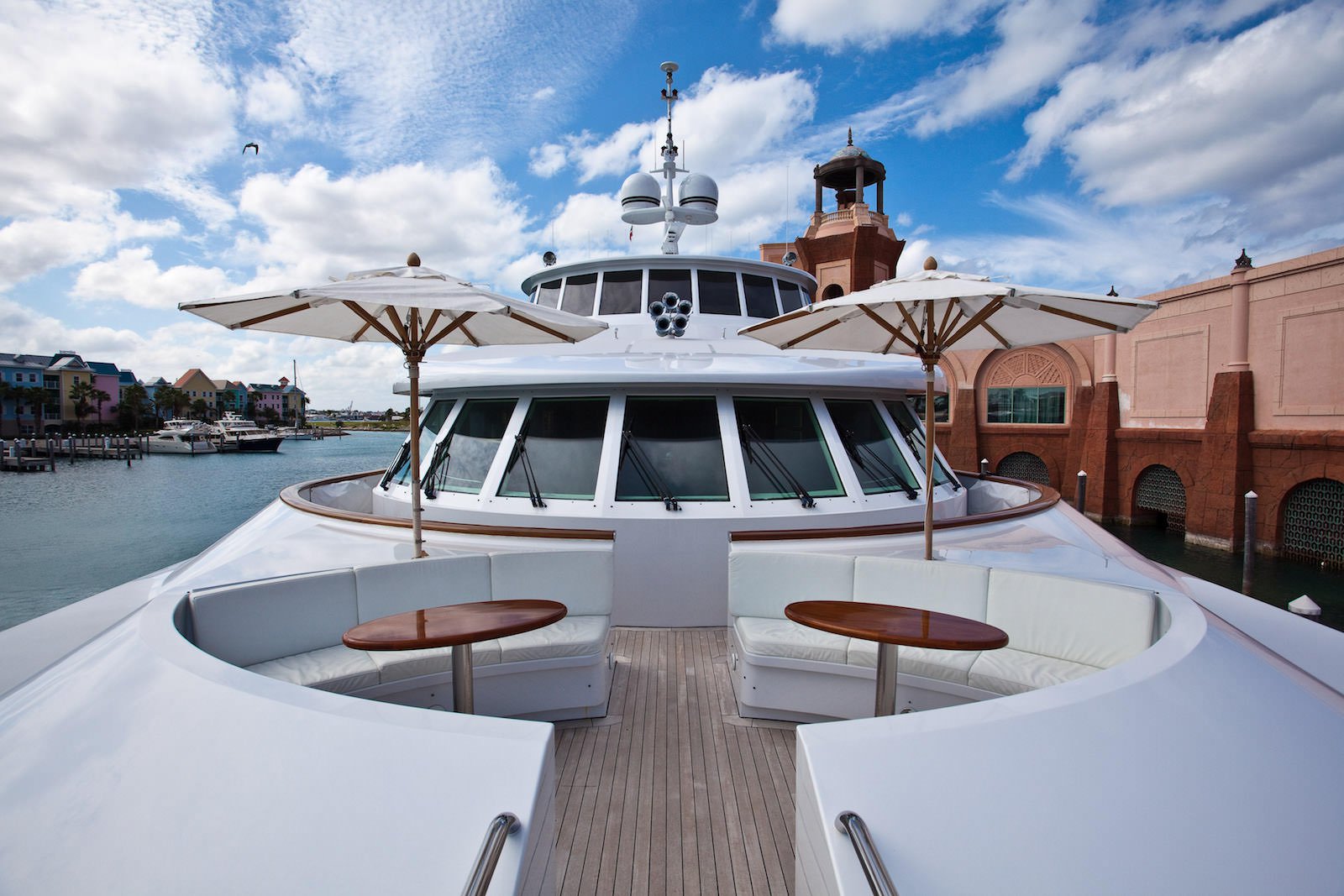 Foredeck seating Area.jpg