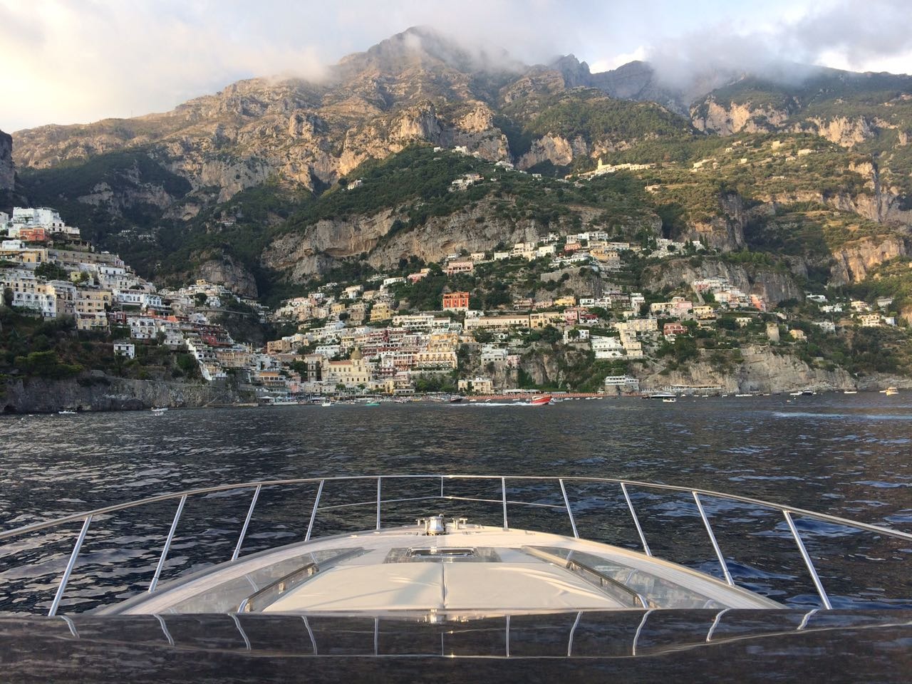 Foredeck with sunpads.jpg