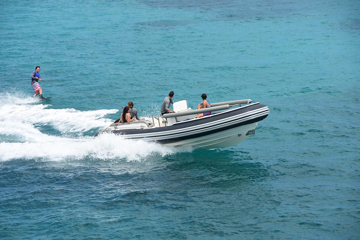 Fun on the water 00002.jpg