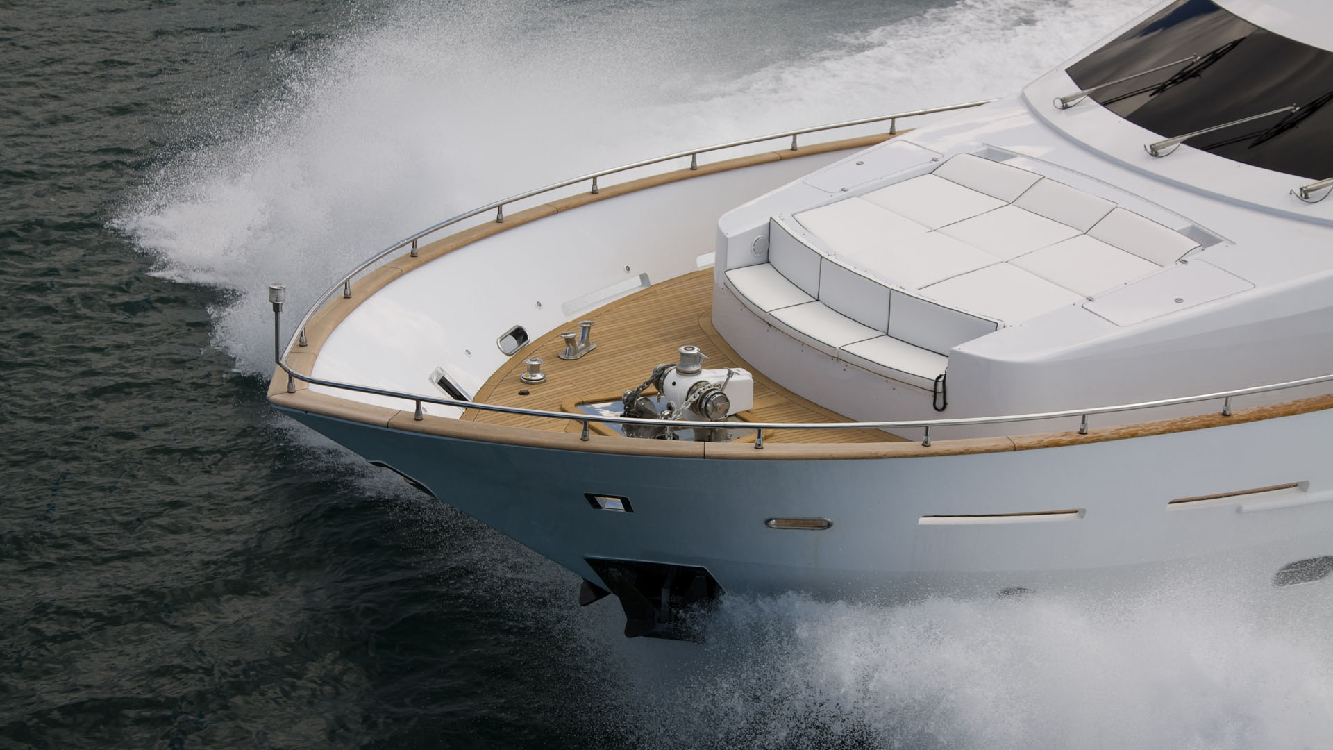 GIOE I foredeck.jpg