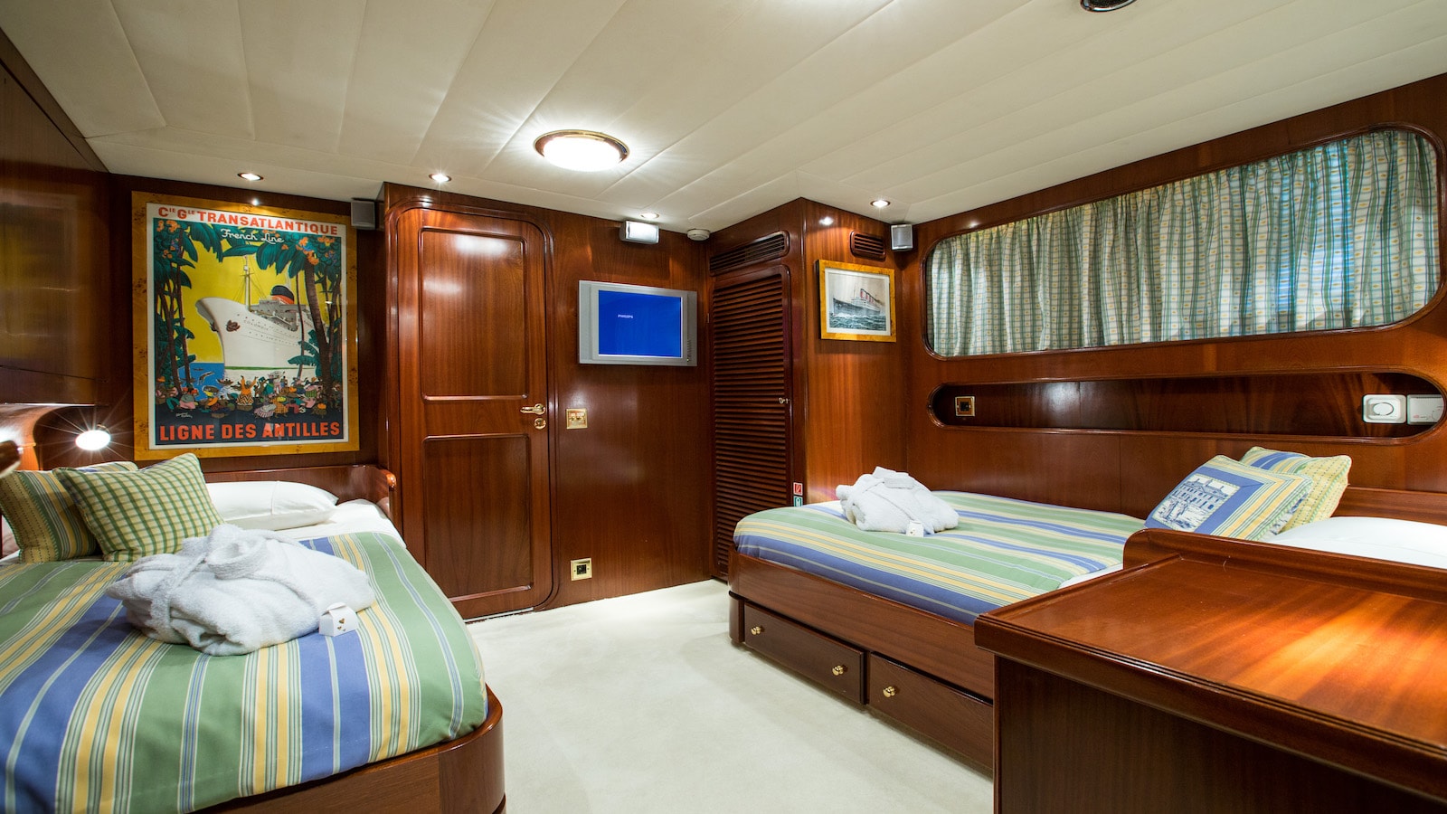 Guest Cabin  00006.jpg