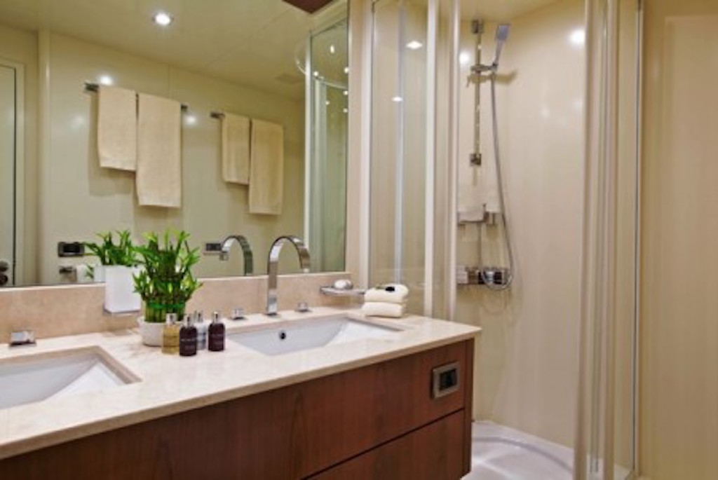 Guest Cabin  00009.jpg