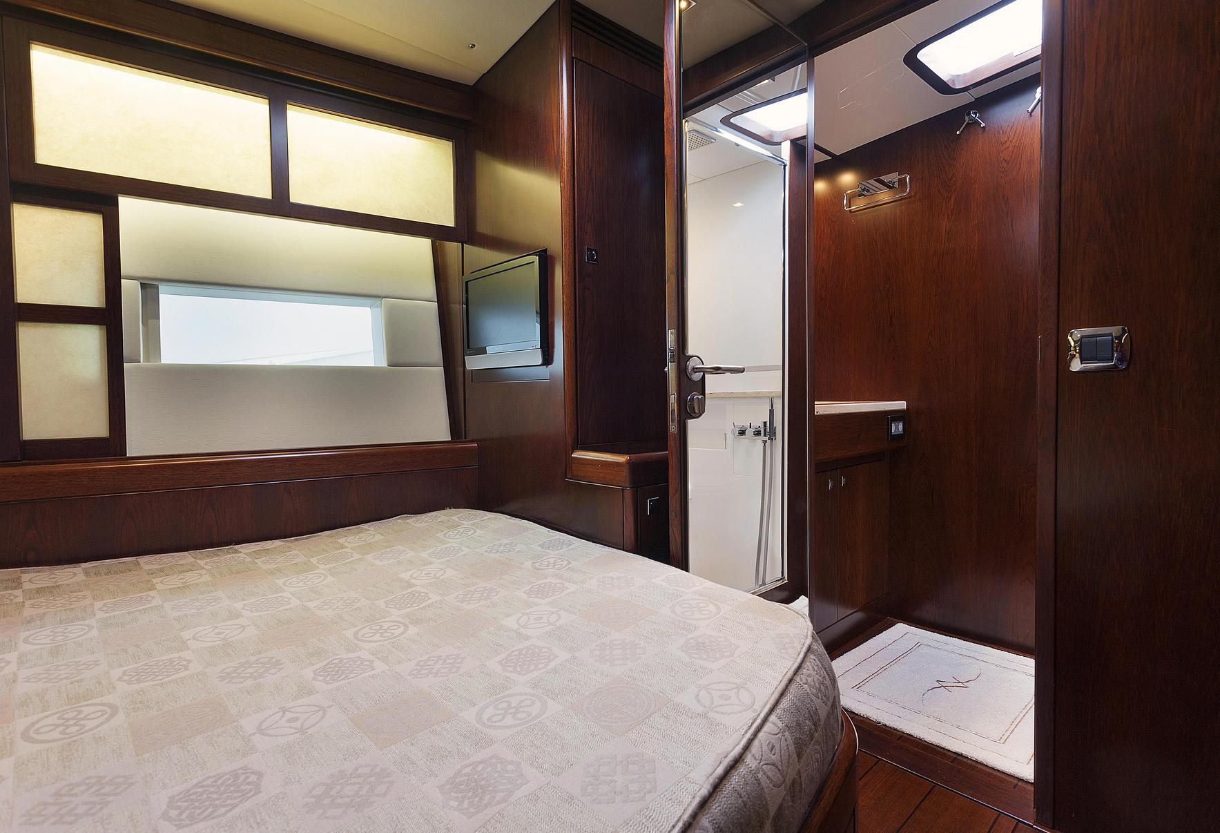 Guest Cabin 00008.jpg