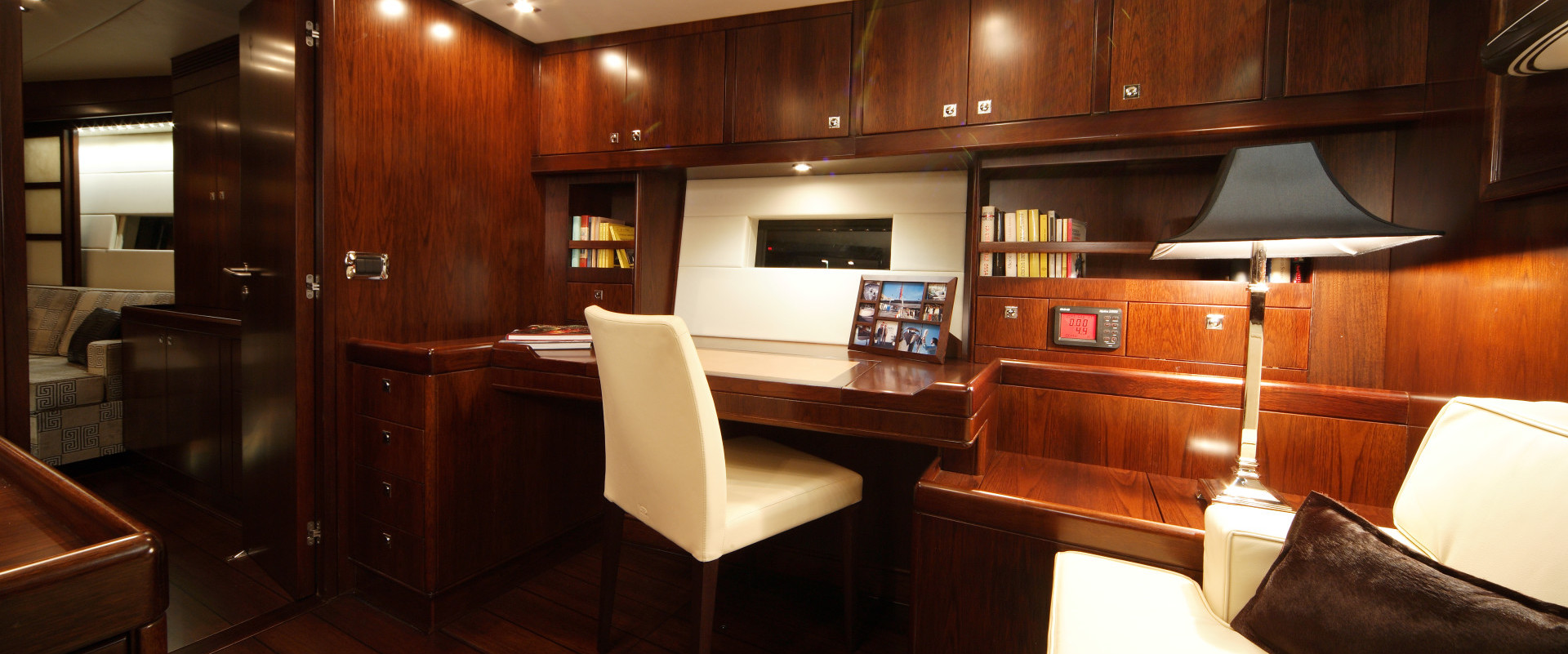Guest Cabin 00017.jpg