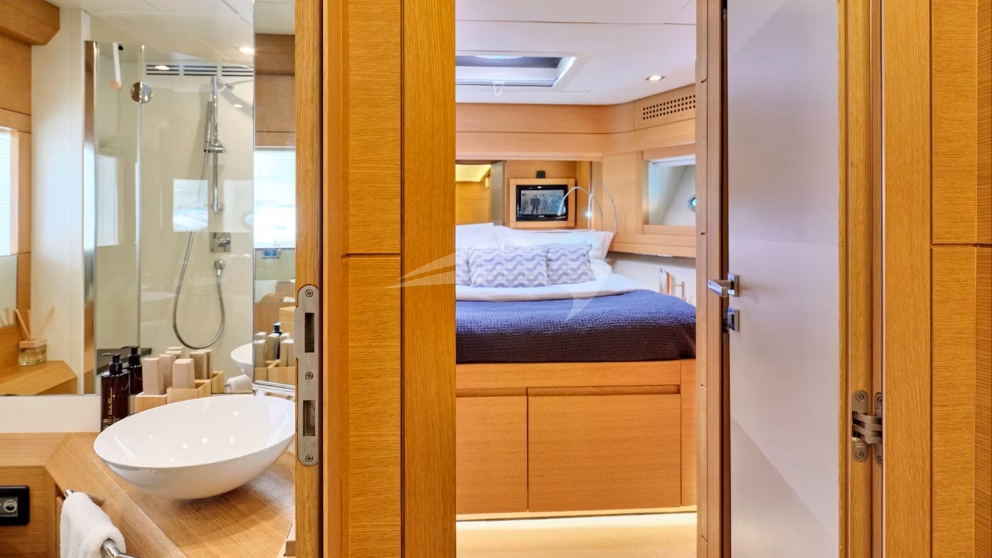 Guest Suite With Attched Bathroom.jpg