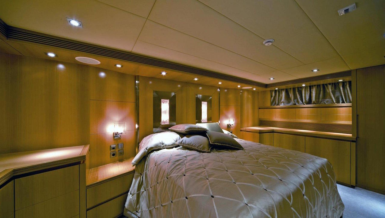 Guest cabin  00008.jpg