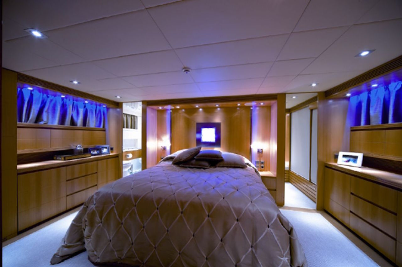Guest cabin  00009.jpg